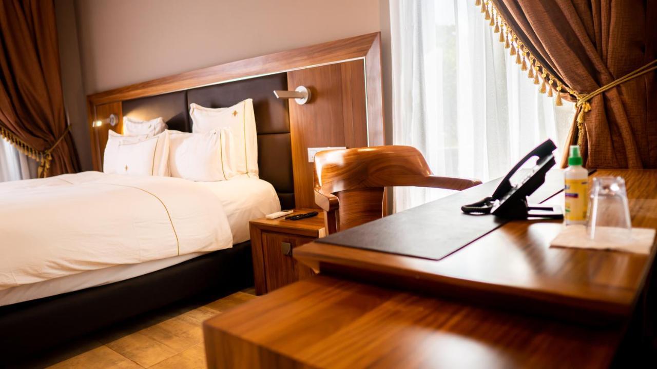 Tagidor Garden Resort And Spa Bangou Экстерьер фото